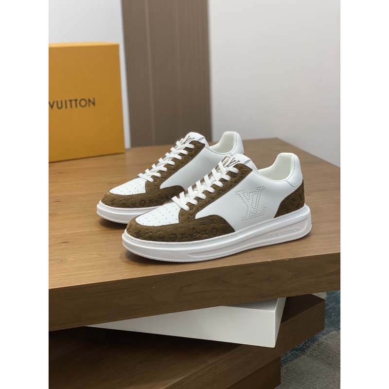 l**is V*t*n sneakers